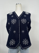 Load image into Gallery viewer, Karen Scott Navy Snowflake Vest
