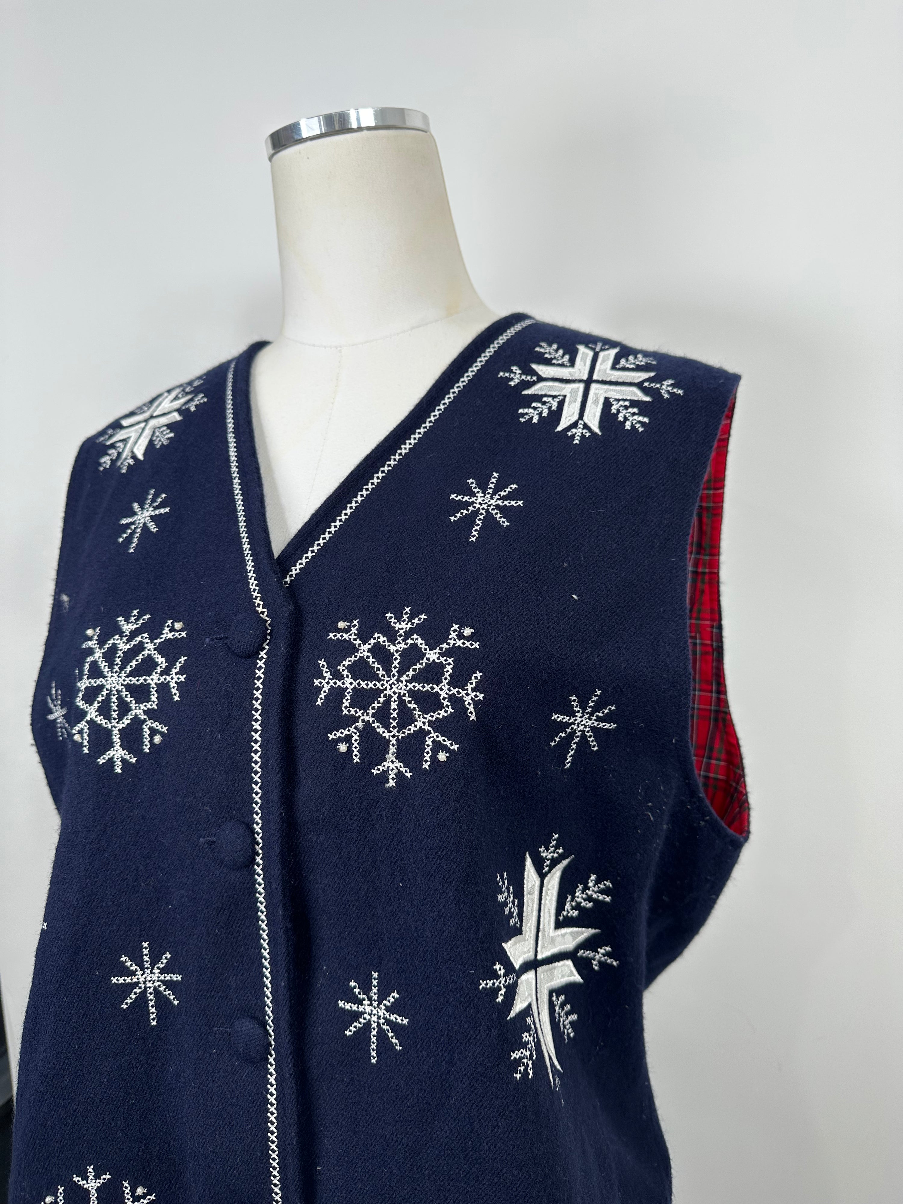 Karen Scott Navy Snowflake Vest