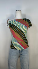 Load image into Gallery viewer, Charlotte Russe Stripe Top
