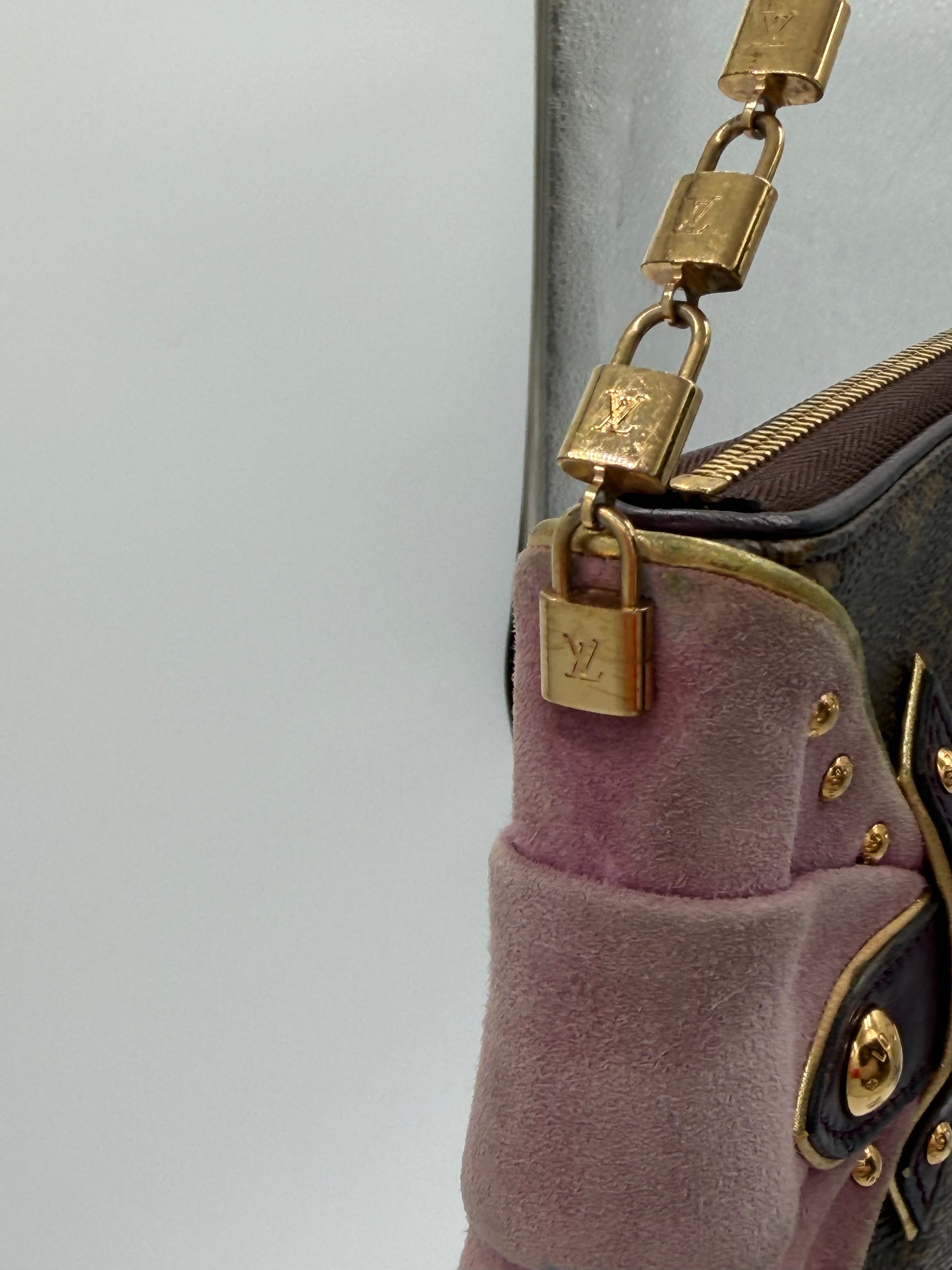 RARE Louis Vuitton Limited Edition Les Extraordinaires Monogram Suede & Ostrich Pochette Bag